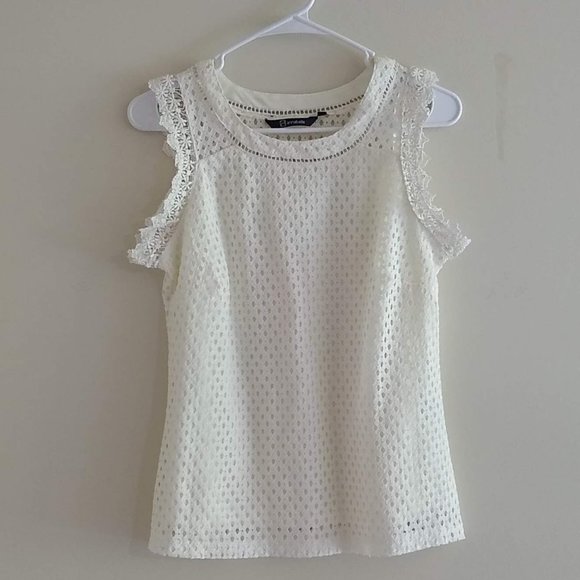 Annabelle White Lace Crochet Round Neck sleeveless eyelet Top Size Small - Picture 2 of 11